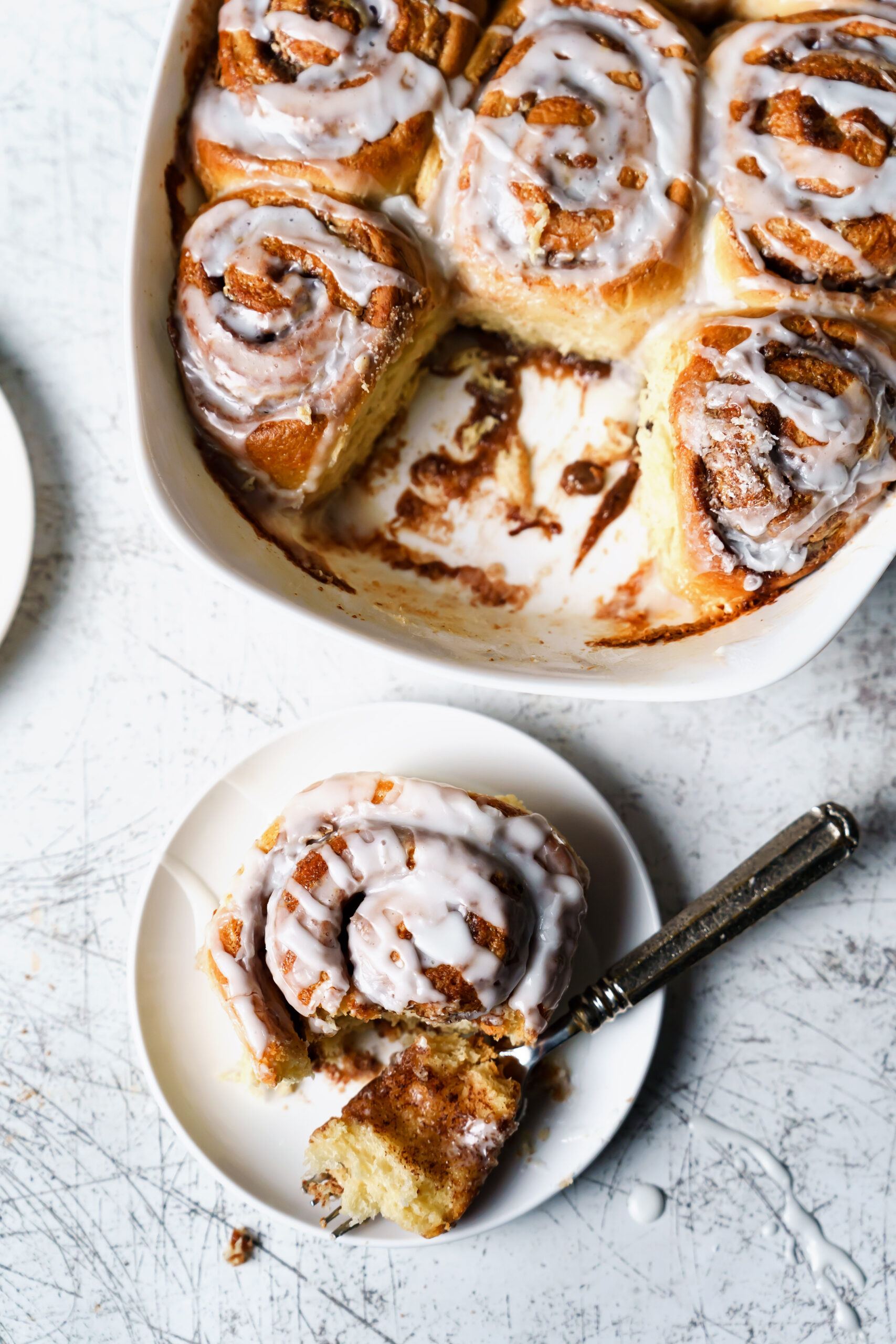 Christmas morning cinnamon roll casserole
