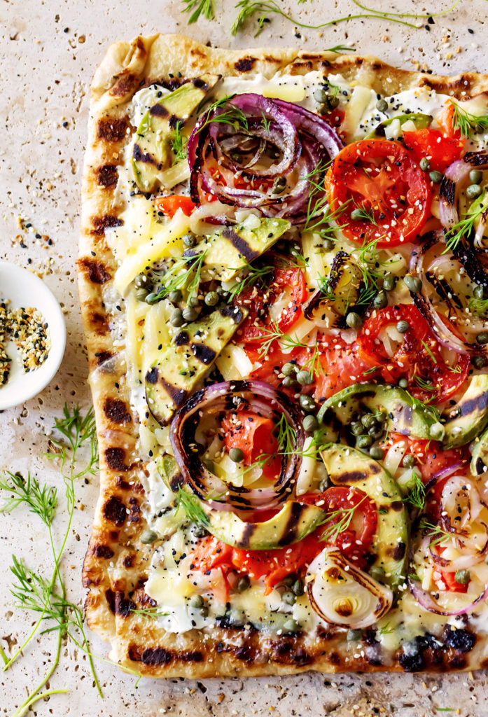 Grilled Everything Bagel Pizza